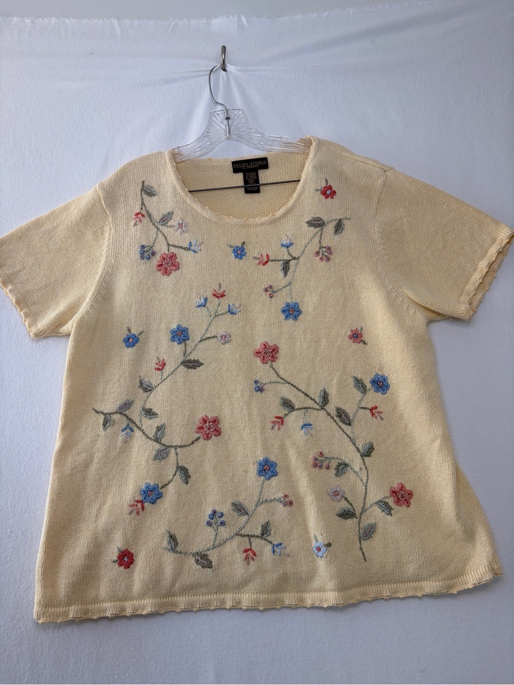 Haband Pale Yellow Short-Sleeve Floral Embroidered Knit Top
